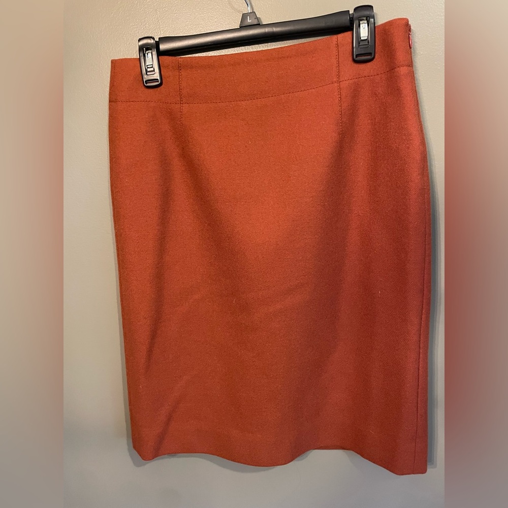J crew skirt burnt orange knee length size 6 100% wool